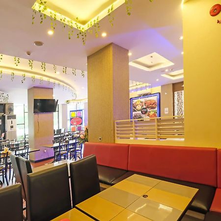 Hotel Grand Citra Makasar Exteriér fotografie
