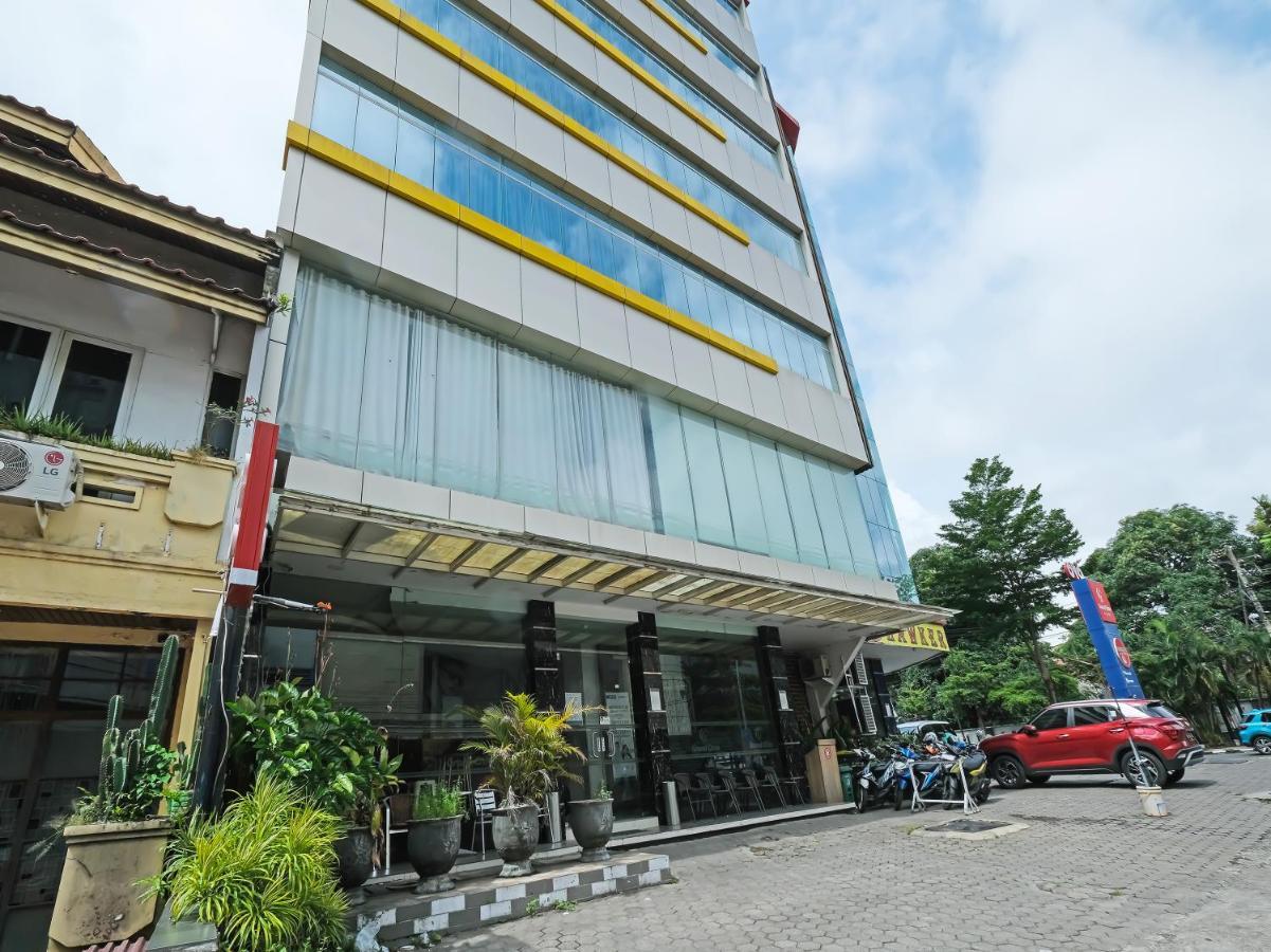 Hotel Grand Citra Makasar Exteriér fotografie