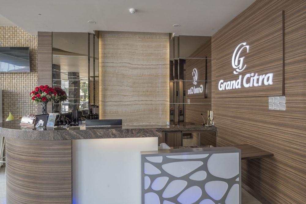 Hotel Grand Citra Makasar Exteriér fotografie